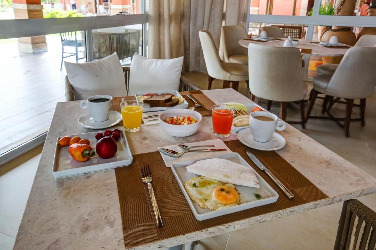 Boutique & Ponta De Inhambupe By Slaviero Hotel